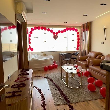 White Pyramids Inn Nazlat as Sammān Екстериор снимка