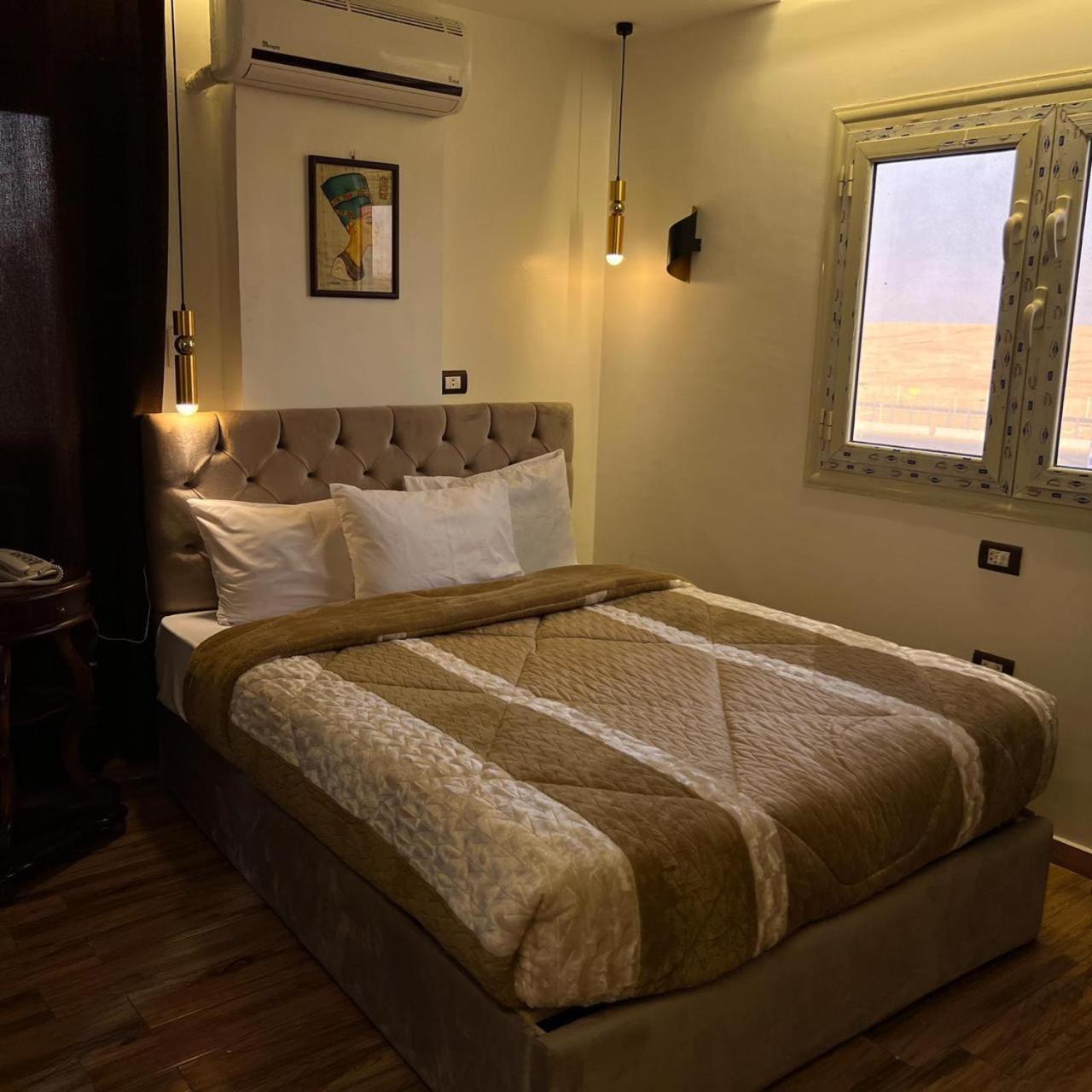 White Pyramids Inn Nazlat as Sammān Екстериор снимка