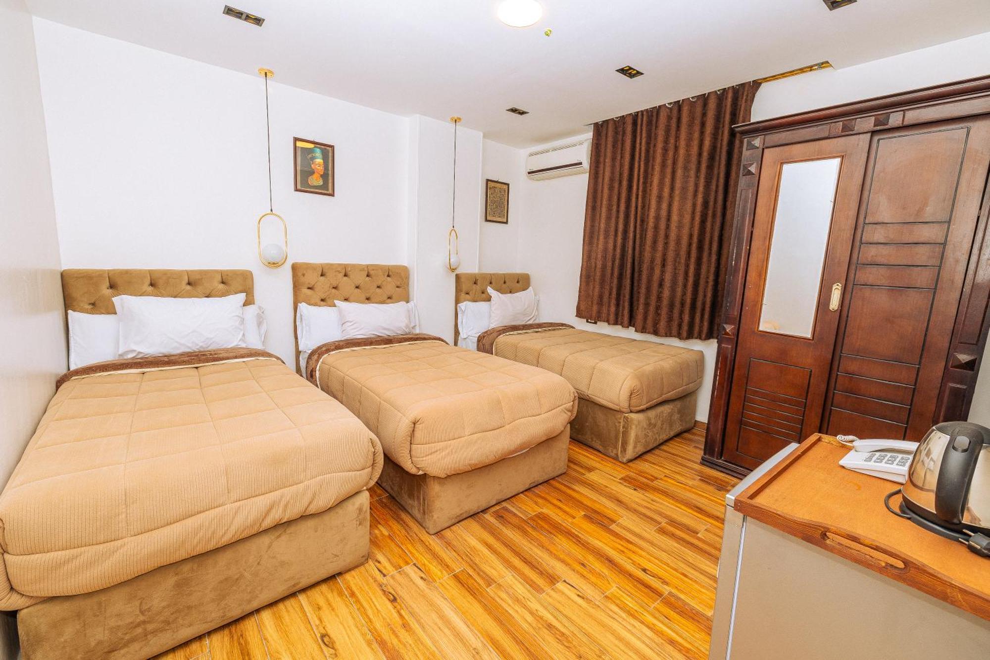 White Pyramids Inn Nazlat as Sammān Екстериор снимка
