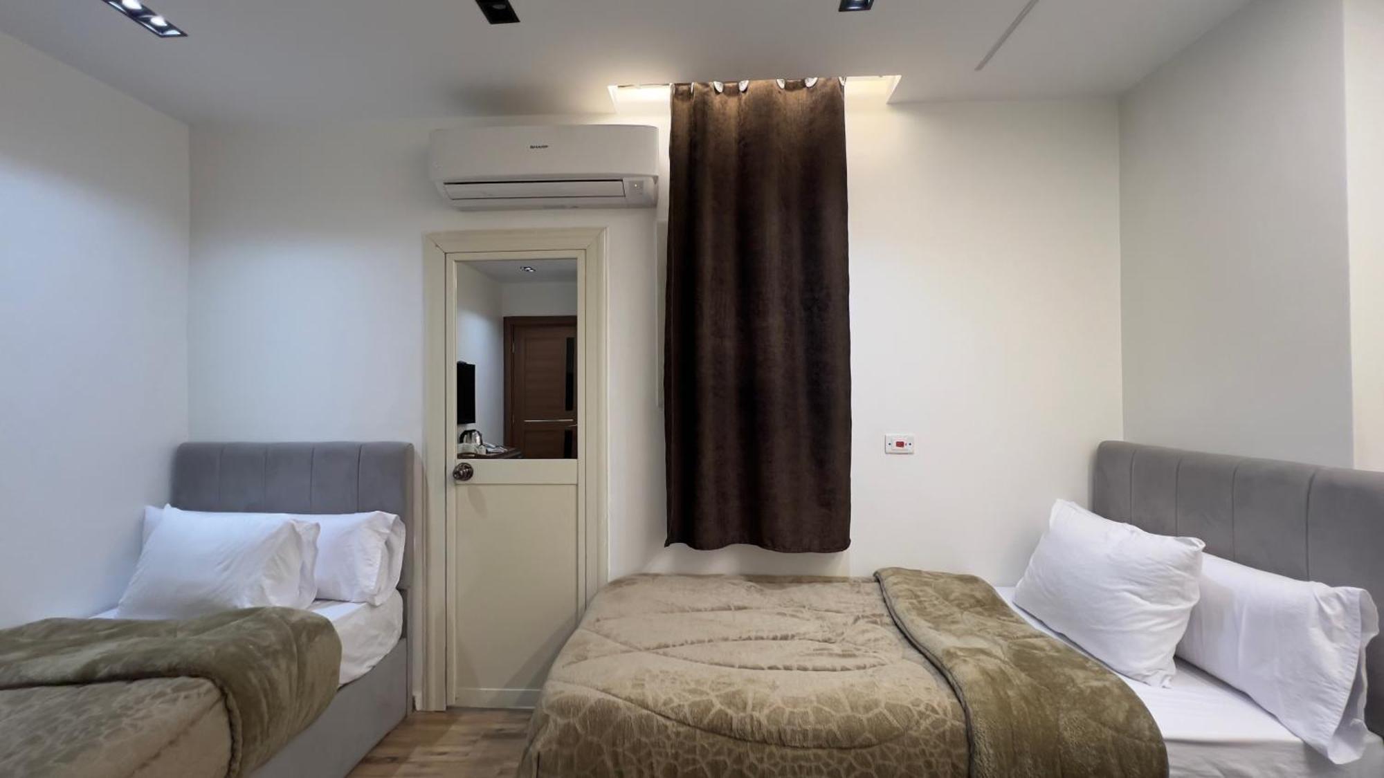 White Pyramids Inn Nazlat as Sammān Екстериор снимка