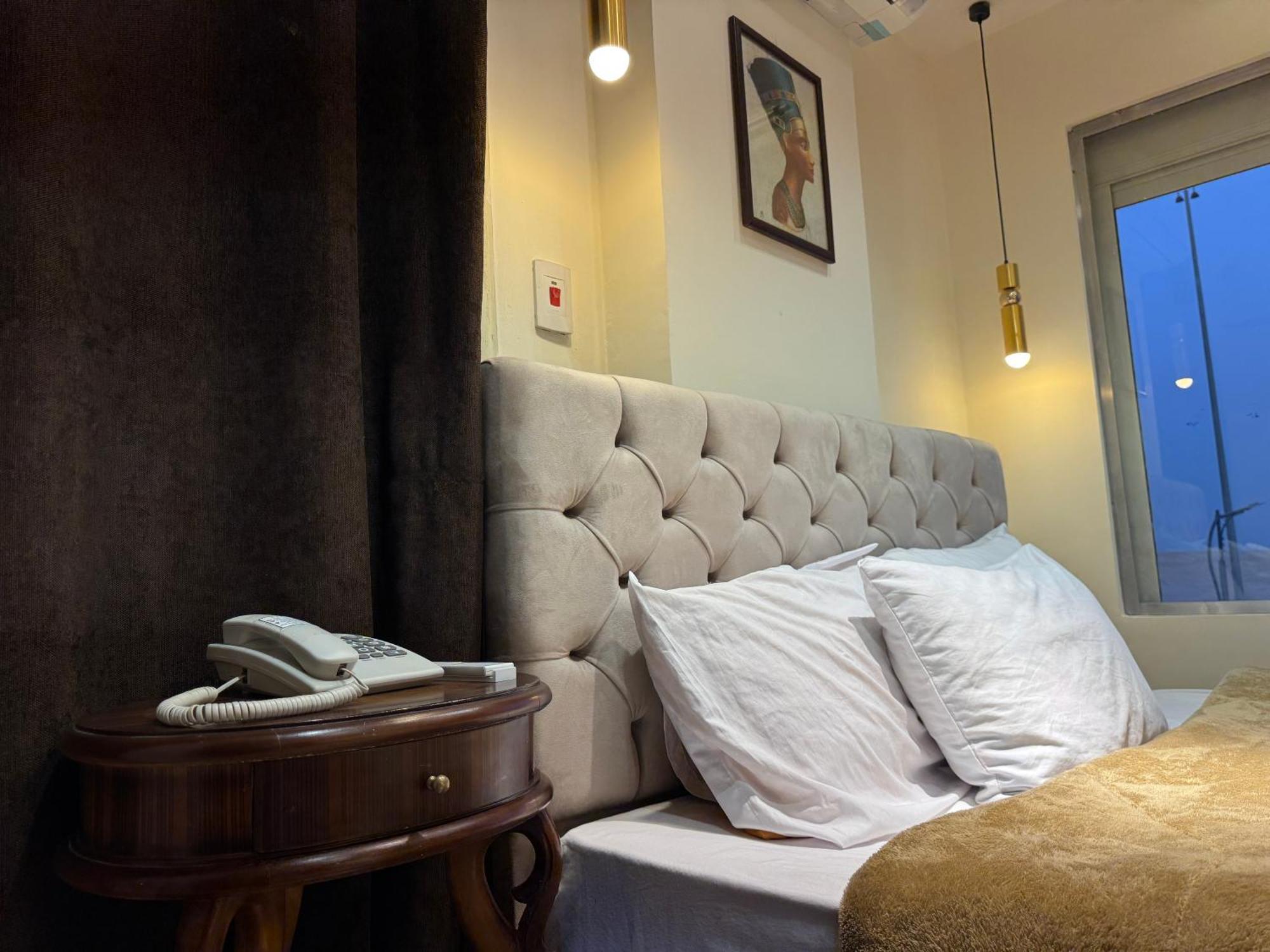 White Pyramids Inn Nazlat as Sammān Екстериор снимка