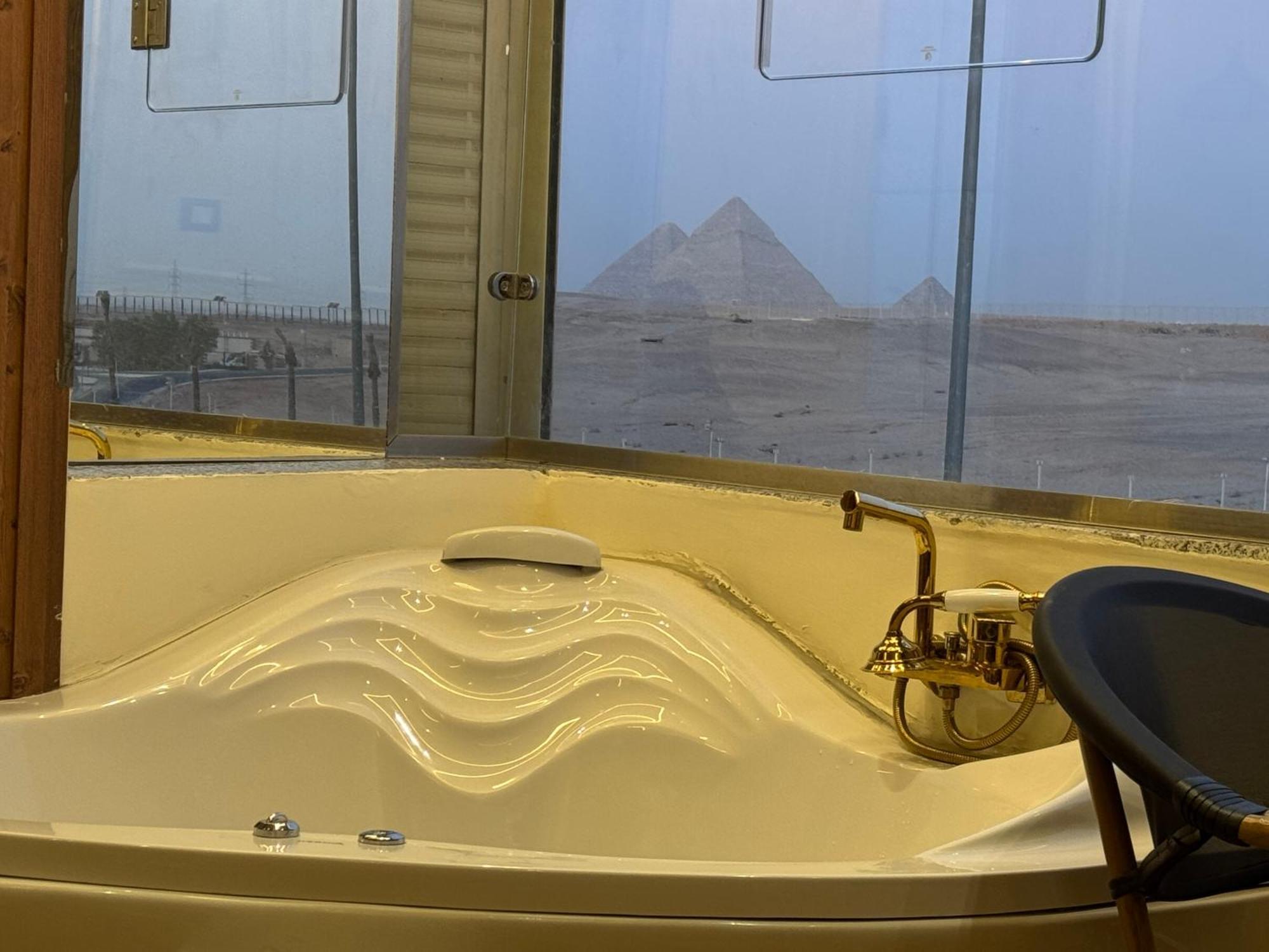 White Pyramids Inn Nazlat as Sammān Екстериор снимка